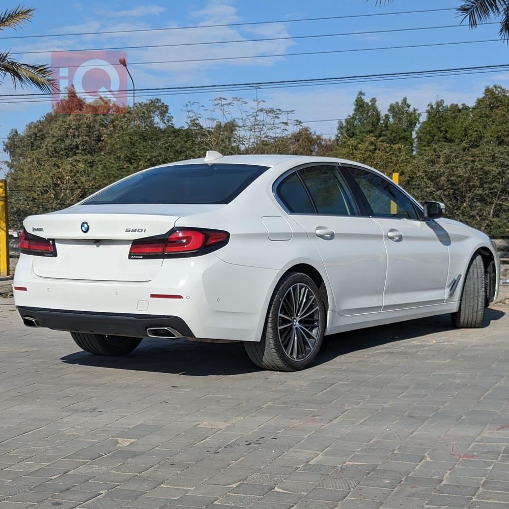 BMW 5-Series